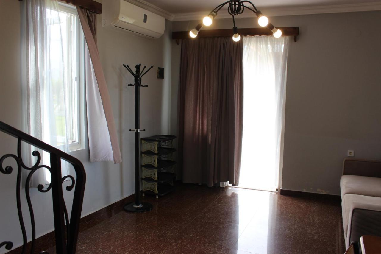 קובולטי Дом На Пляже Black Sea House מראה חיצוני תמונה
