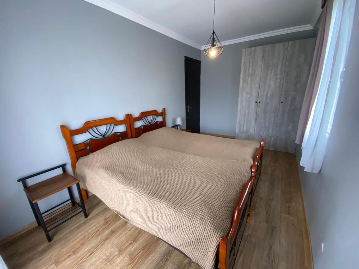 קובולטי Дом На Пляже Black Sea House מראה חיצוני תמונה