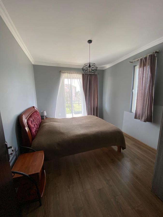 קובולטי Дом На Пляже Black Sea House מראה חיצוני תמונה