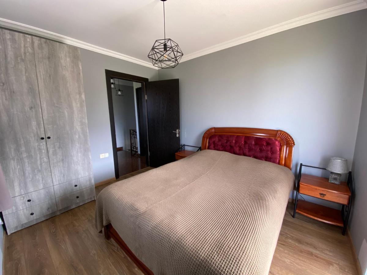 קובולטי Дом На Пляже Black Sea House מראה חיצוני תמונה